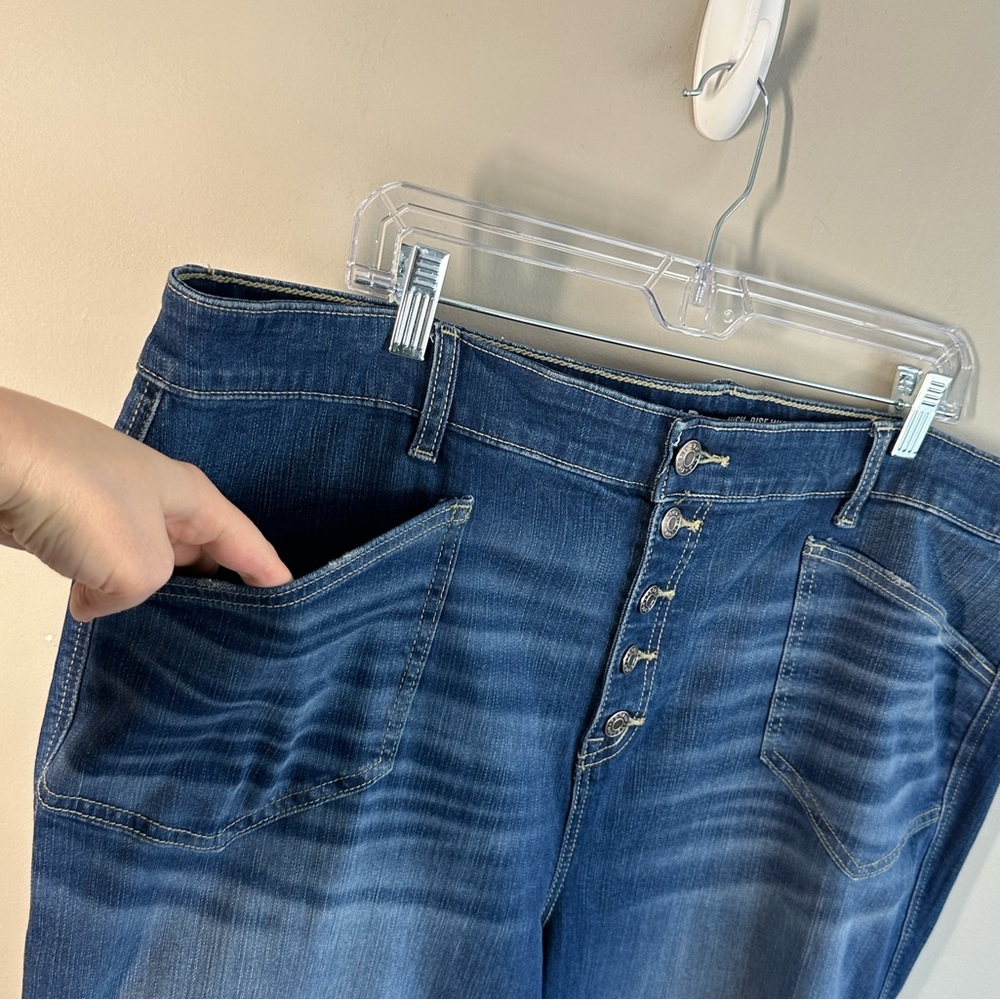 Torrid High Rise Wide Leg Vintage Stretch Jeans Size 22 - Picture 8 of 13